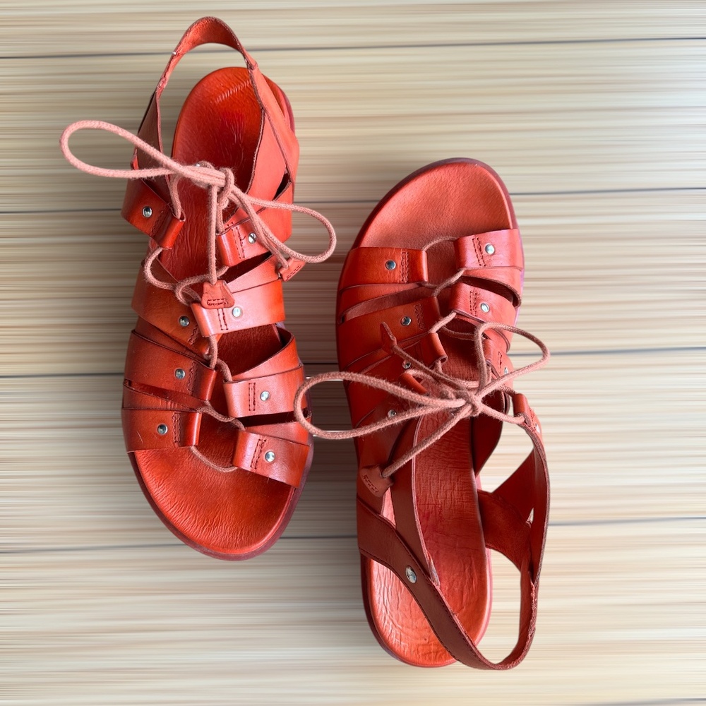 Pikolinos Antillas Tomato size 39